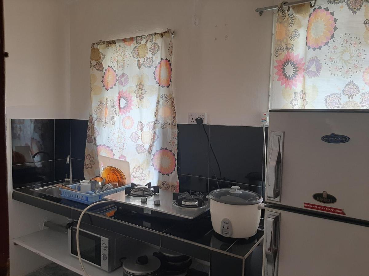 Obelix Apartment Grand Baie Bagian luar foto
